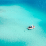 ¿Por qué la Laguna de Bacalar es conocida como la Laguna de los 7 Colores?